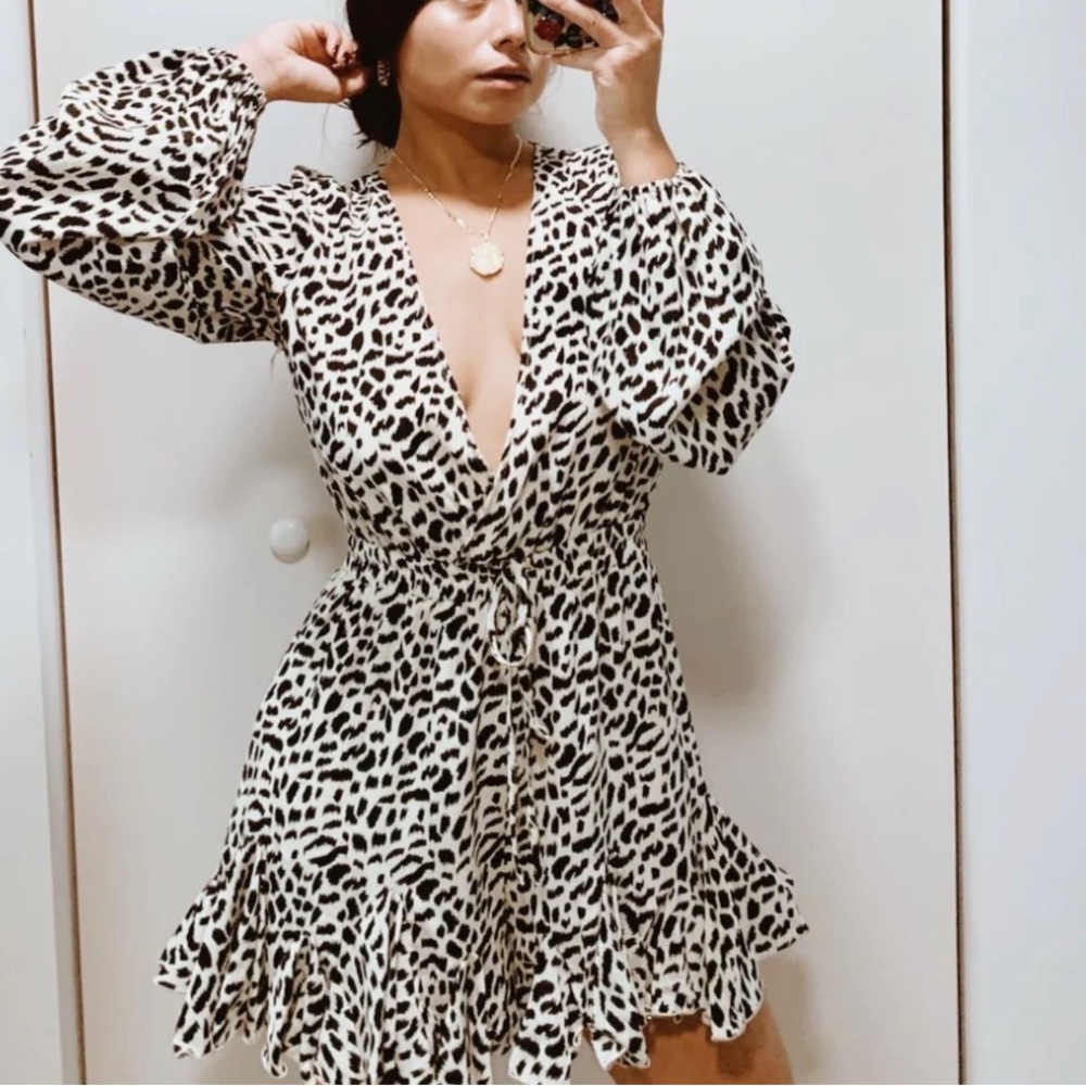 Luxxel - Short Romper in Leopard Print - Never Worn Before